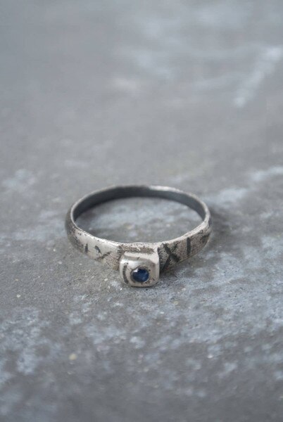 Wilde Sapphire Ring